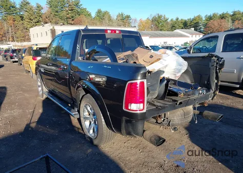 2016 Ram 1500 Laramie из США, поврежденный, VIN 1C6RR7NT2GS247261